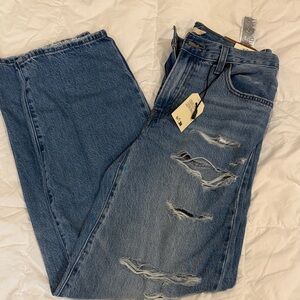 Levi’s distressed baggy dad jeans